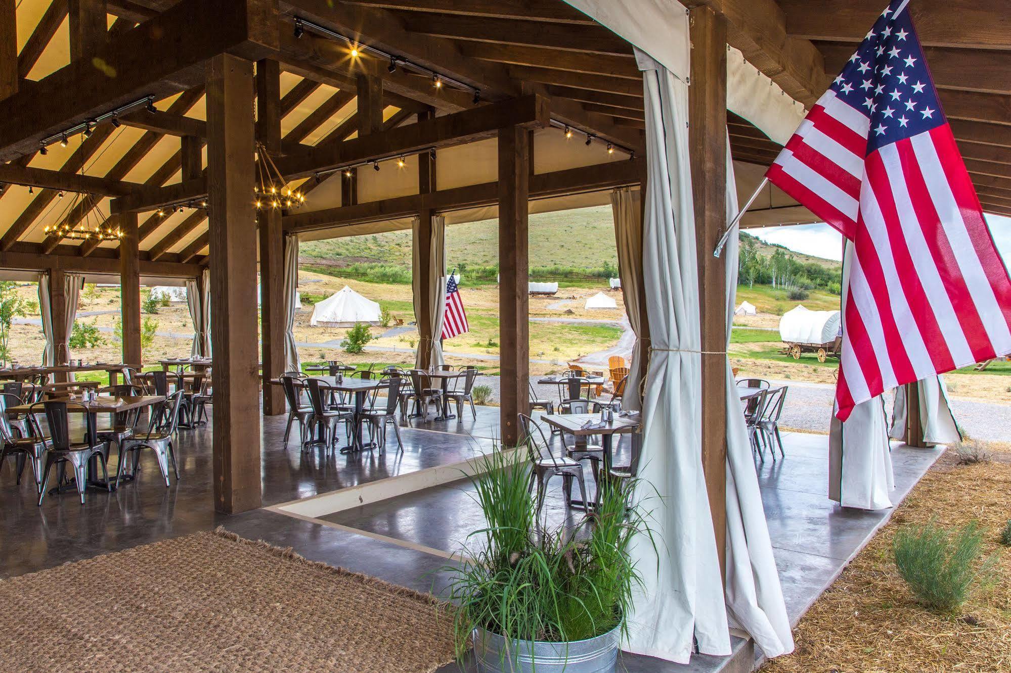 Conestoga Ranch Glamping Resort Garden City Zewnętrze zdjęcie